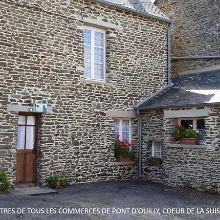 Les Miquelots Bed and Breakfast Pont-d'Ouilly Eksteriør billede